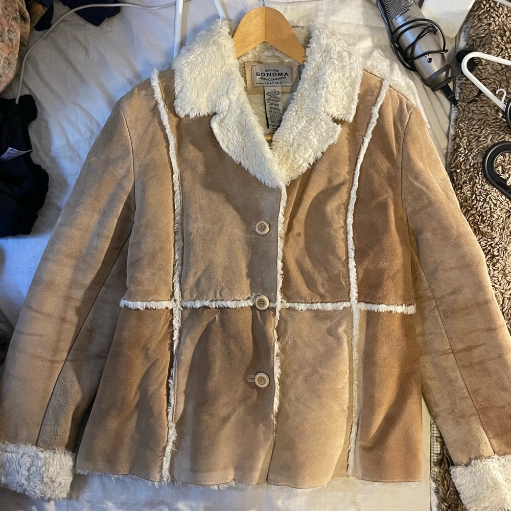 Sonoma Women's Cream and Tan Teddy Jacket